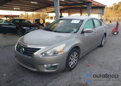 2014 Nissan Altima 2.5 S из США, поврежденный, VIN 1N4AL3AP1EN208574